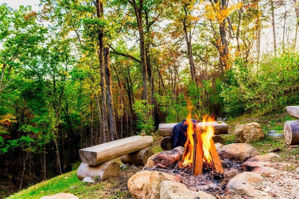 Nordic Mountain Modern Lodge - Family Friendly Luxury Cabin In Walden'S Ridgeセバービル エクステリア 写真