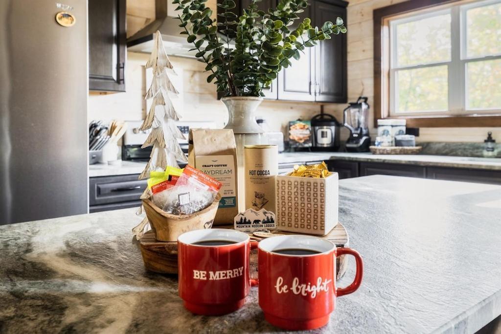 Nordic Mountain Modern Lodge - Family Friendly Luxury Cabin In Walden'S Ridgeセバービル エクステリア 写真