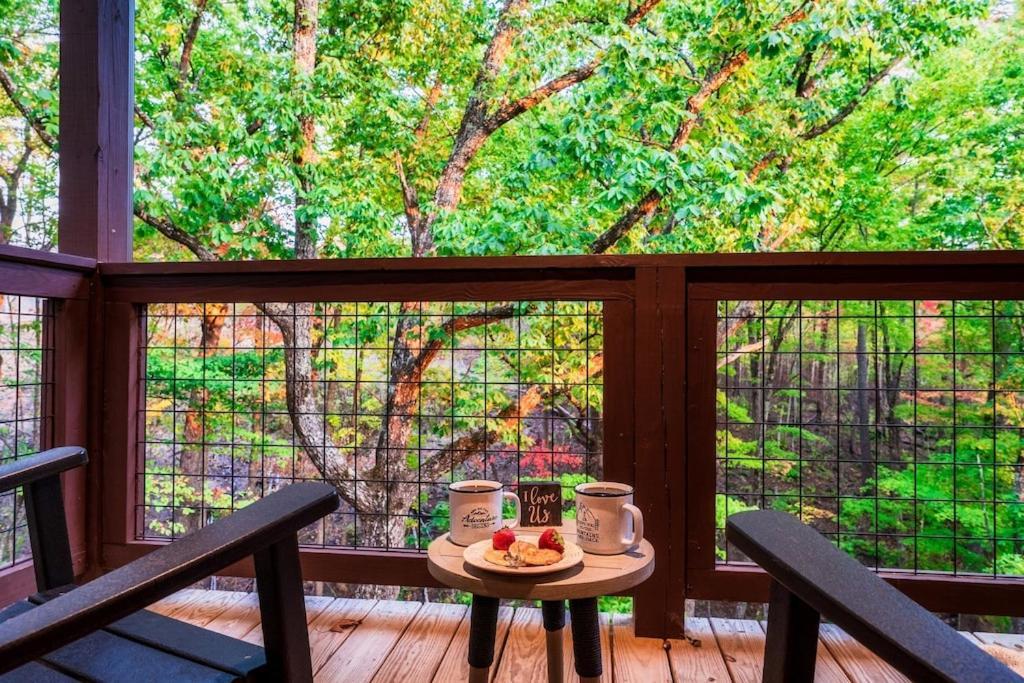 Nordic Mountain Modern Lodge - Family Friendly Luxury Cabin In Walden'S Ridgeセバービル エクステリア 写真