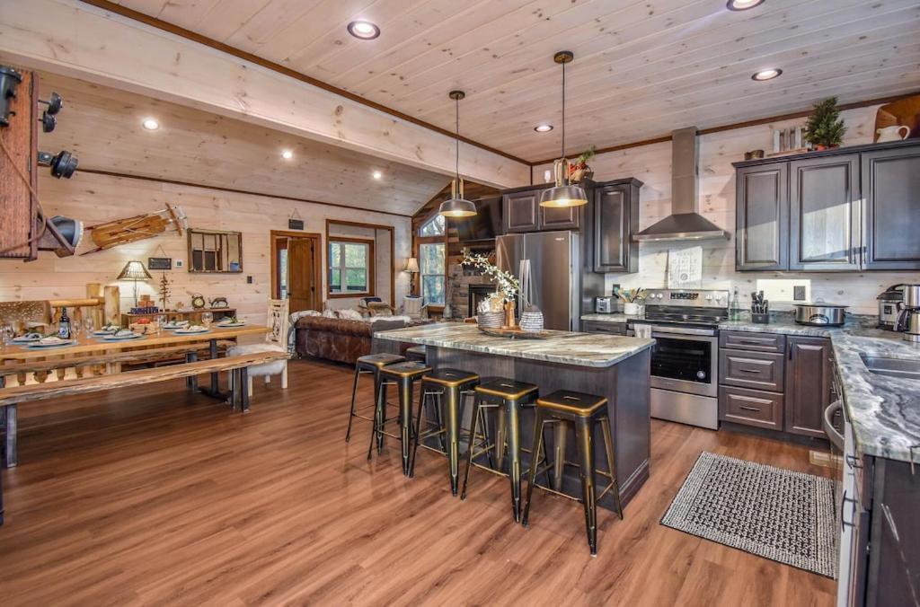Nordic Mountain Modern Lodge - Family Friendly Luxury Cabin In Walden'S Ridgeセバービル エクステリア 写真