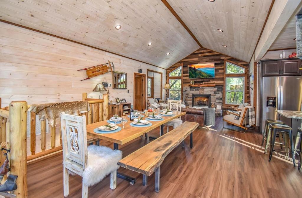 Nordic Mountain Modern Lodge - Family Friendly Luxury Cabin In Walden'S Ridgeセバービル エクステリア 写真
